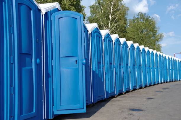 Best Porta potty rental near me  in Bradner, OH